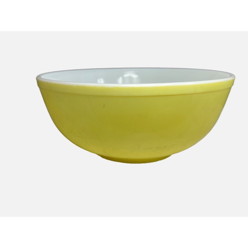Large Pyrex Mixing Bowl - Picture 1 of 6